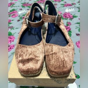 Mystic Mary Jane velvet flats.